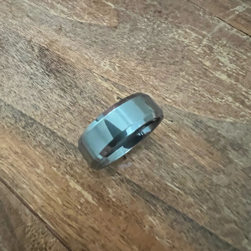 2 mens Tungsten Carbide wedding bands